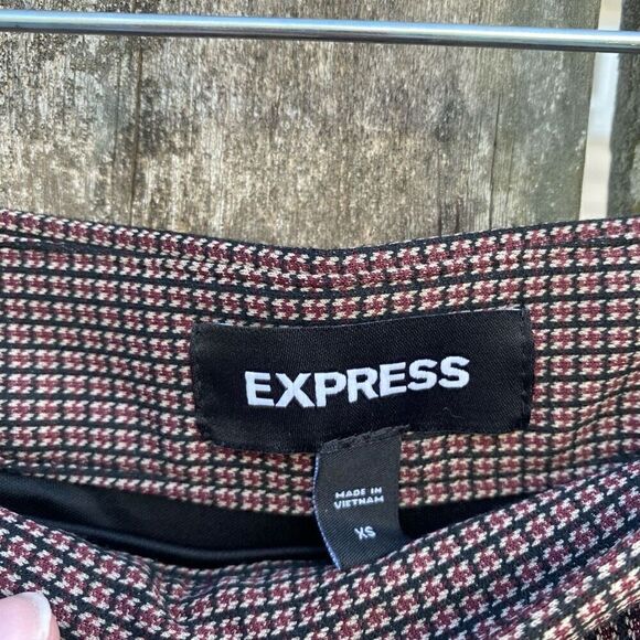 Express Brown Plaid Mini Skirt | XS - Picture 3 of 4